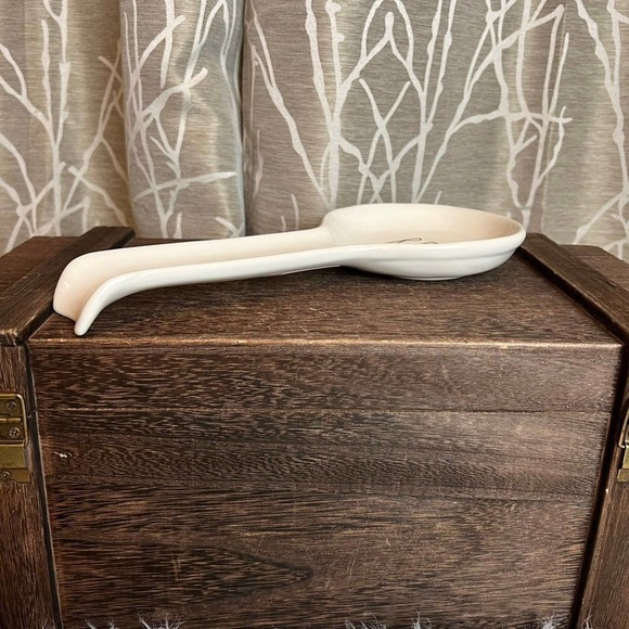 RAE DUNN SPOON REST KITCHEN NEW RD HTF HOME - Picture 3 of 4